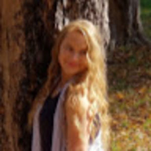 Meet your Posher, Cathena